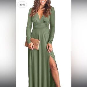 Elegant Green Maxi Dress with Slit